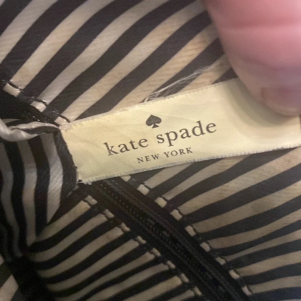 Kate Spade black Cameron Street Lucie crossbody bag purse adjustable strap